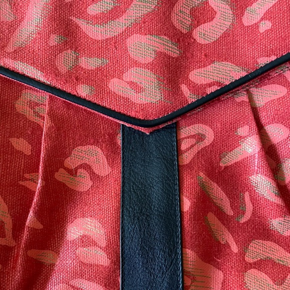 VINTAGE BARBARA BOLAN 70s Woven Batik Fabric Shoulder Bag Purse Crossbody Italy - Picture 2 of 8